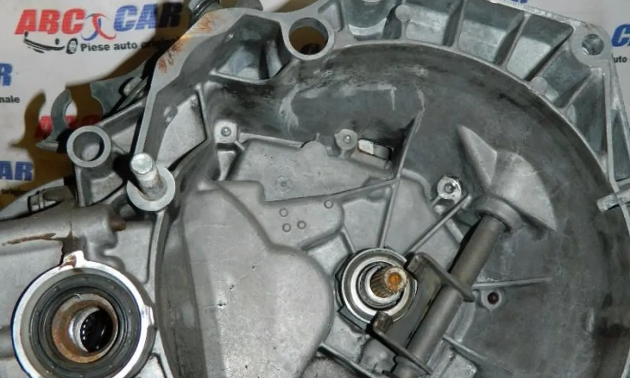 Cutie de viteze manuala FIAT GRANDE PUNTO 2005-null