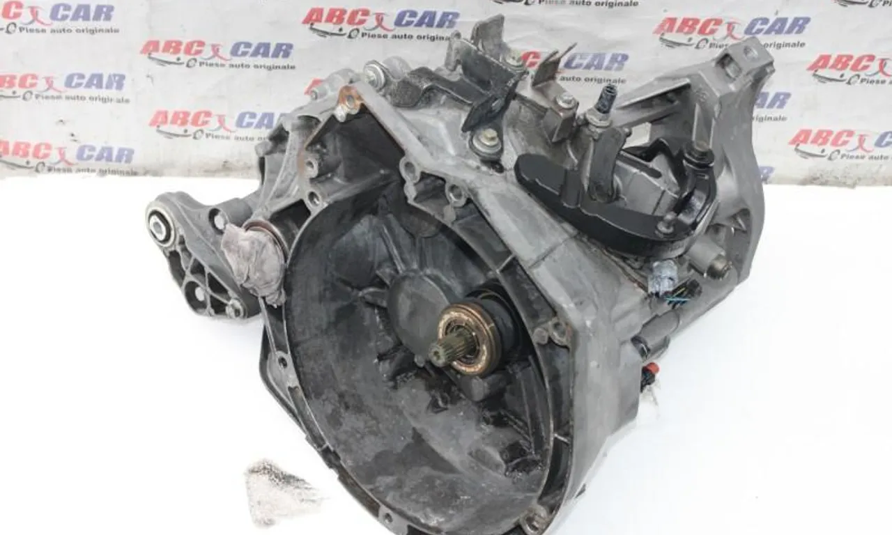 Cutie de viteze manuala FORD B-MAX 2012-null