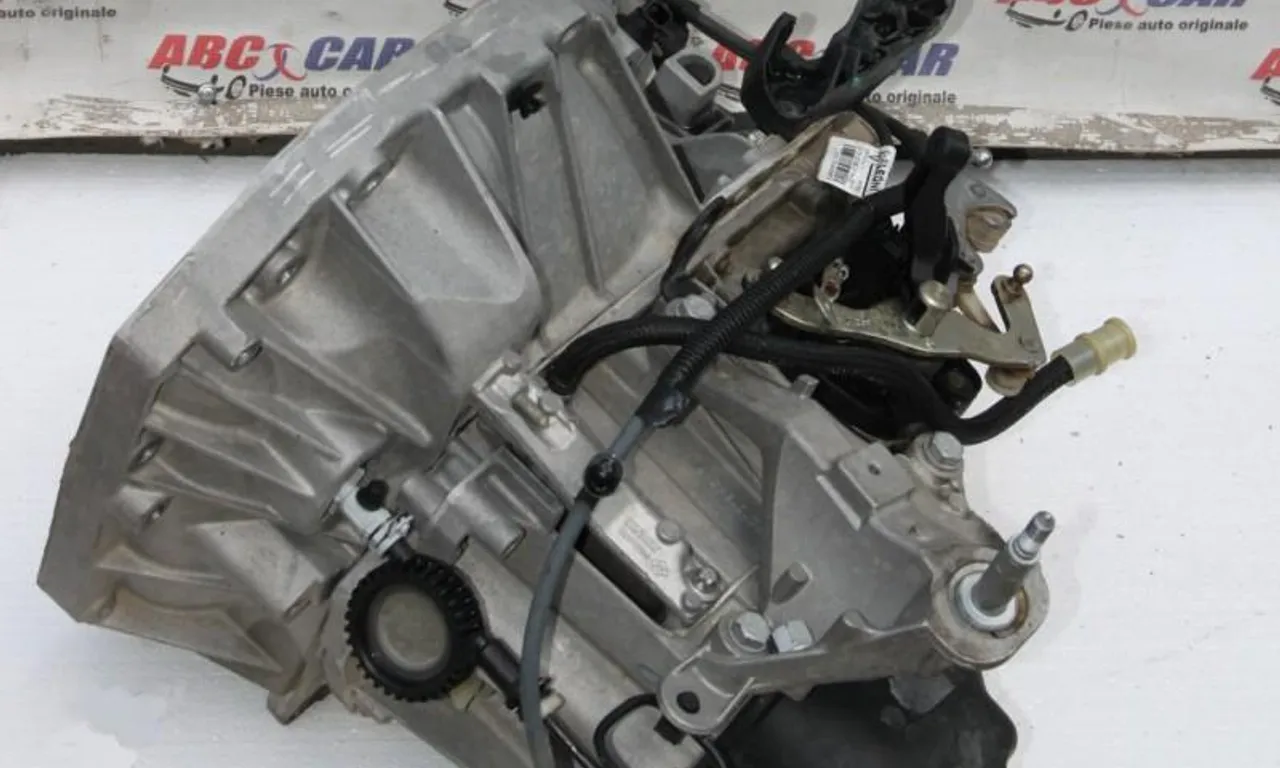 Cutie de viteze manuala RENAULT CLIO IV 2012-2021