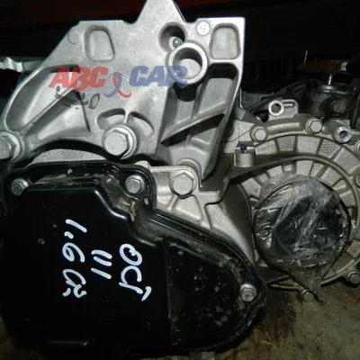 Cutie de viteze manuala SKODA OCTAVIA III 2012-2020 MWX, vedere frontata