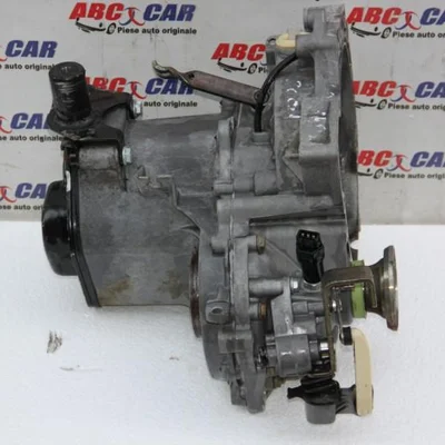 Cutie de viteze manuala VOLKSWAGEN POLO 1994-1999, vedere frontata