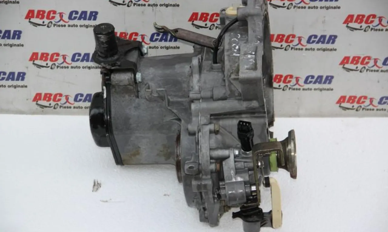 Cutie de viteze manuala VOLKSWAGEN POLO 1994-1999