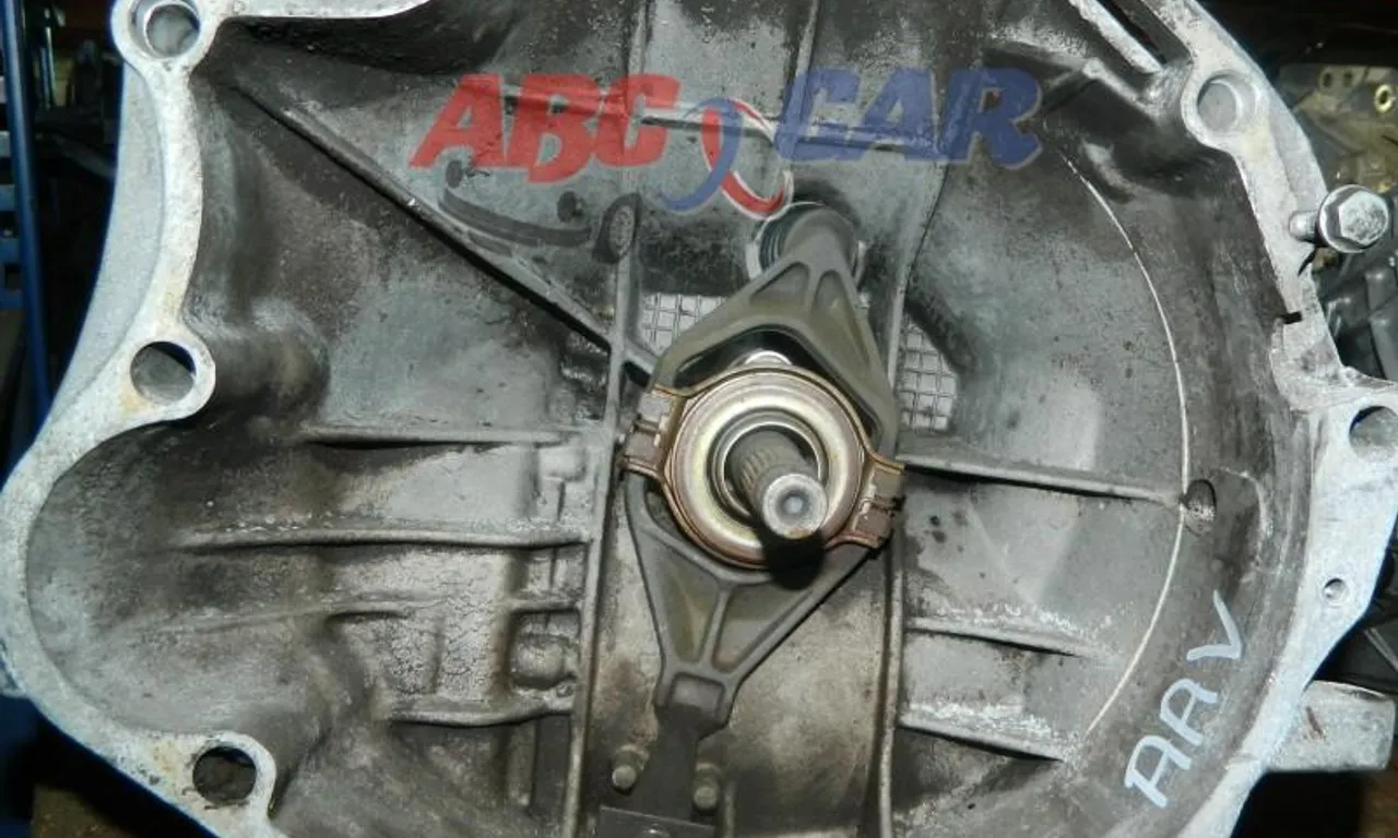 Cutie viteza manuala MAZDA 121 II 1990-1997