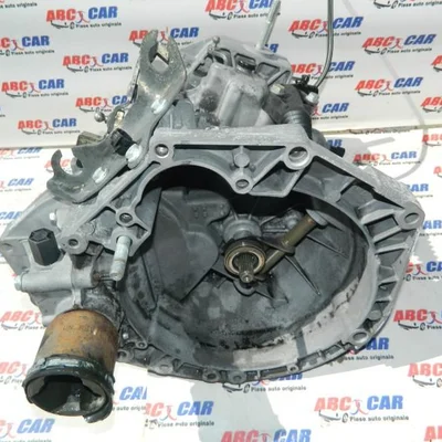 Cutie viteze FIAT PUNTO 2000-2010 207758008, vedere frontata