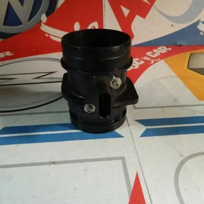 Debitmetru aer VOLKSWAGEN PASSAT B7 2010-2014 06J906461B, vedere frontata