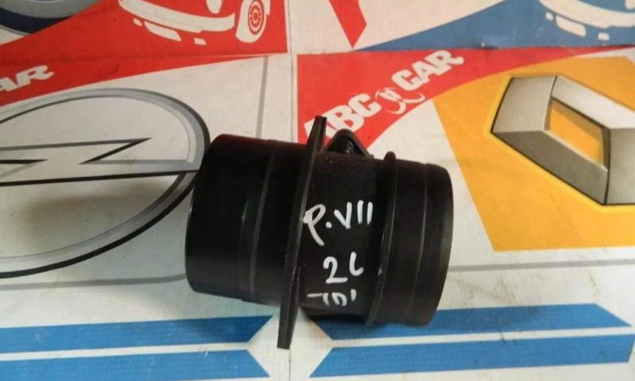 Debitmetru aer VOLKSWAGEN PASSAT B7 2010-2014