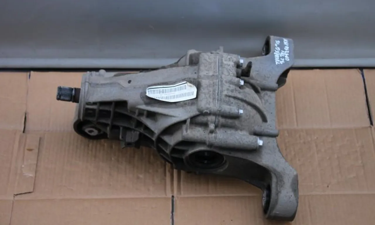Diferential spate VOLKSWAGEN TOUAREG 2010-2018