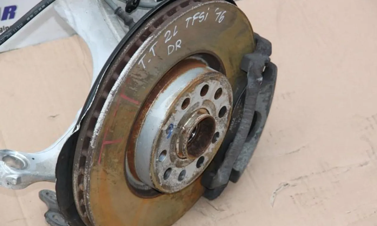 Disc dreapta fata AUDI TT 2014-null