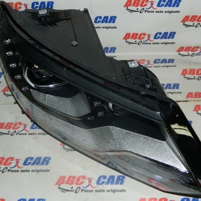 Far dreapta Bi-Xenon Led Cornering VOLKSWAGEN CADDY II 1995-2004 5N0941752B, vedere frontata