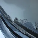 Far dreapta cu defecte Land Rover Range Rover Evoque 2011-2018 BJ32-13W029-EC LAND ROVER RANGE ROVER EVOQUE 2011-2019 BJ32-13W029-EC, vedere laterala