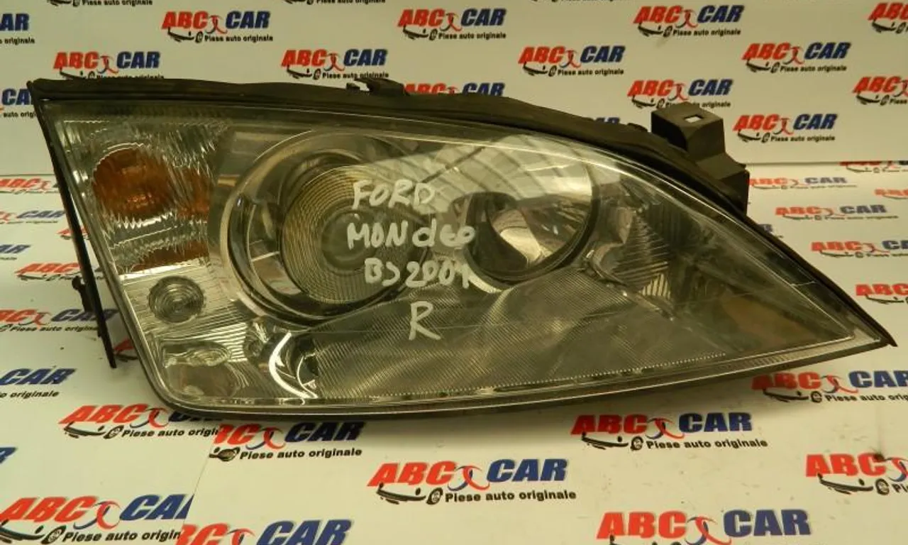 Far dreapta cu xenon FORD MONDEO I 1993-1996