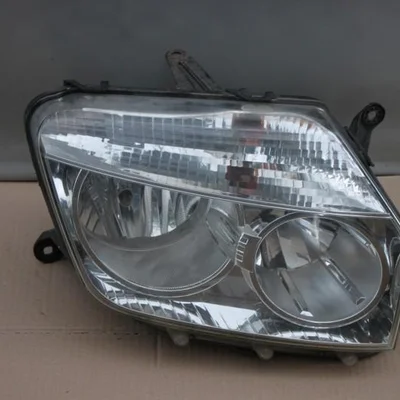 Far dreapta DACIA DUSTER 2010-2018, vedere frontata