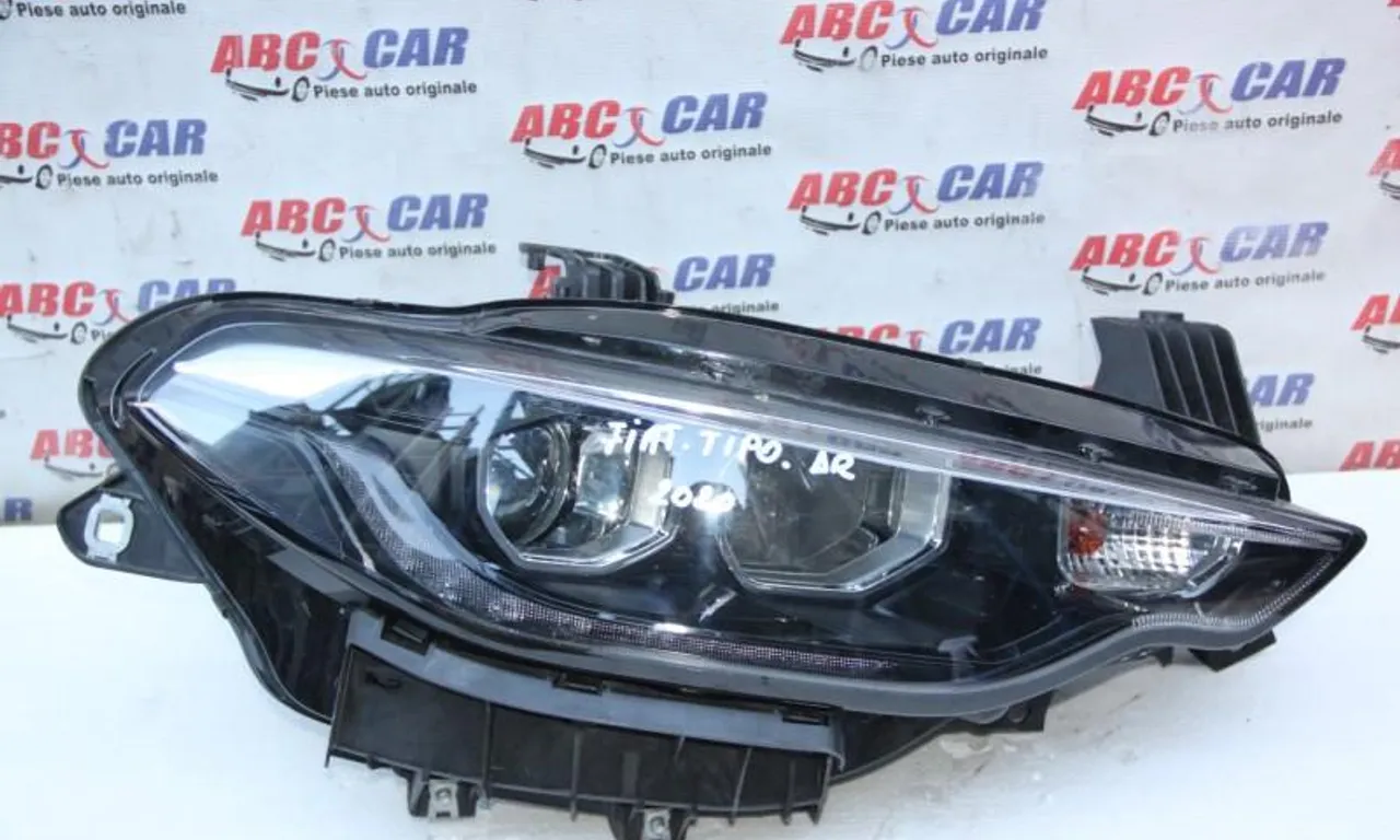 Far dreapta FIAT TIPO 2015-null