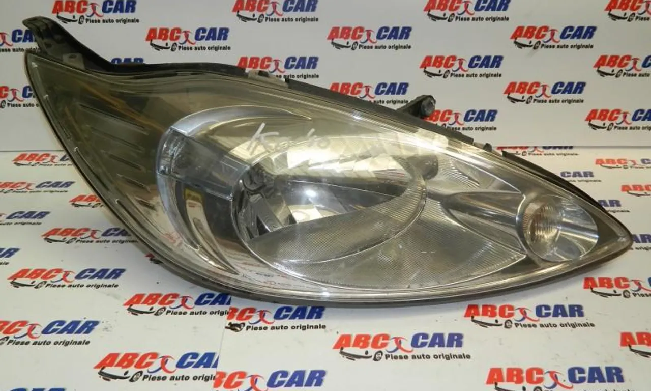 Far dreapta FORD KA 2008-null