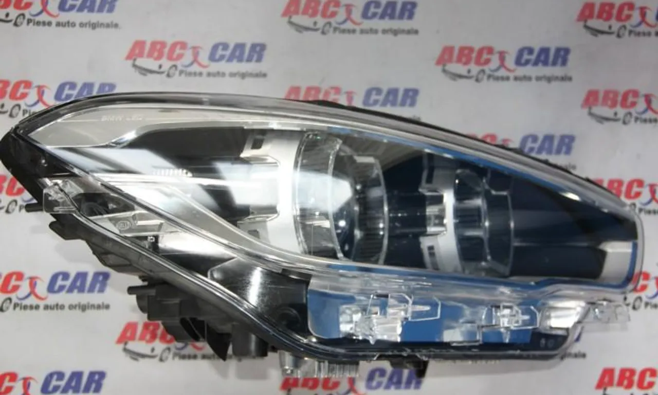 Far dreapta full LED BMW 1 2011-2019