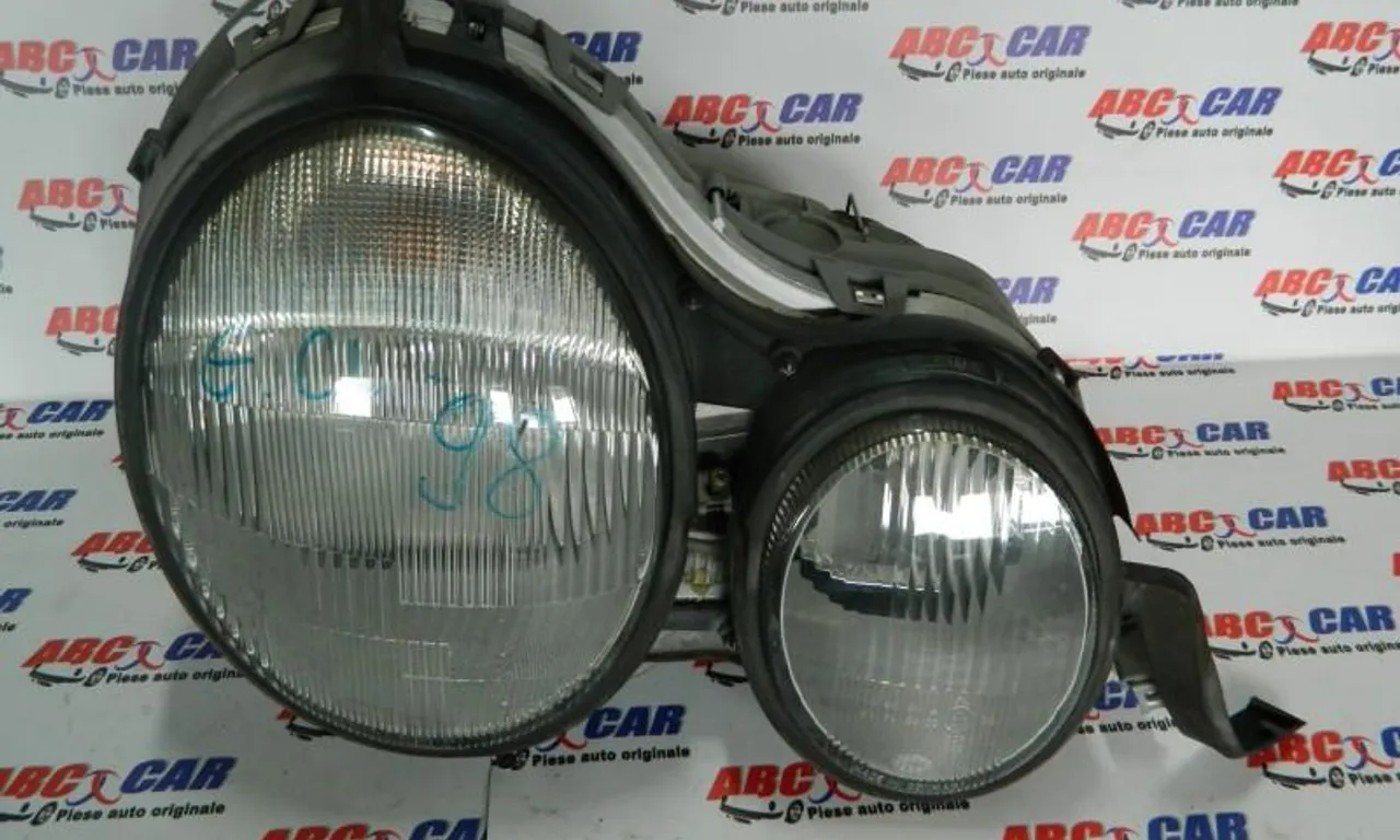 Far dreapta MERCEDES E-CLASS 1995-2003