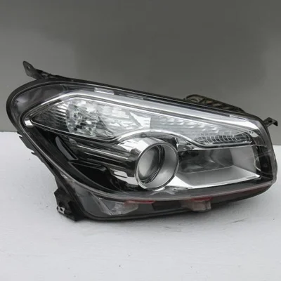 Far dreapta NISSAN QASHQAI I 2006-2015, vedere frontata