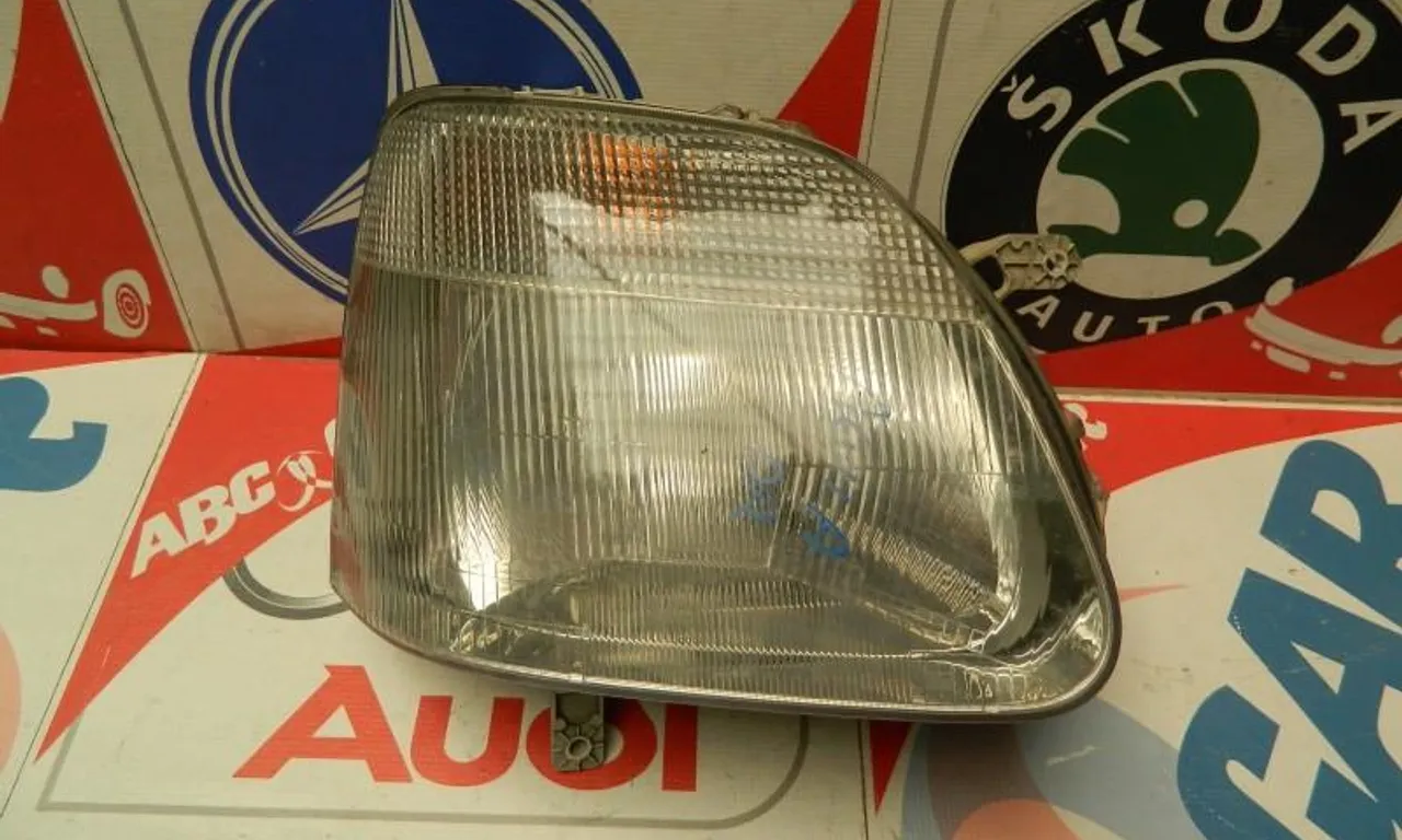 Far dreapta OPEL AGILA A 2000-2007