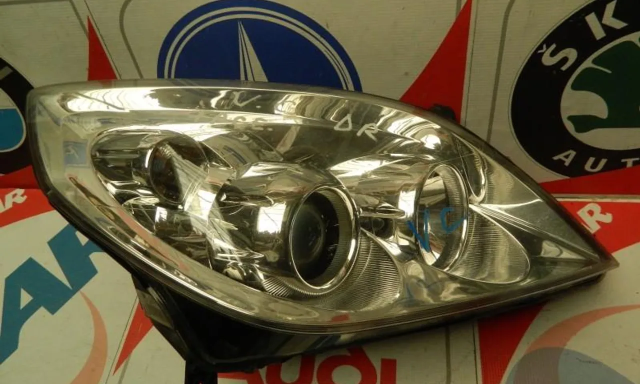 Far dreapta OPEL VECTRA C GTS 2002-2009