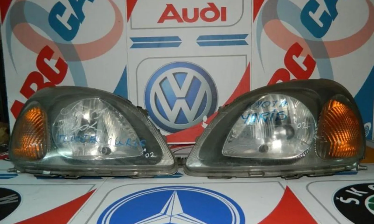 Far dreapta TOYOTA YARIS 2010-2020