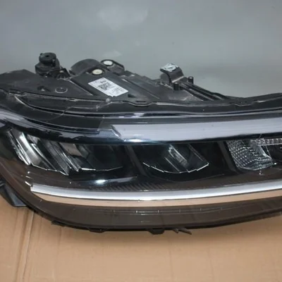 Far dreapta VOLKSWAGEN T-CROSS 2018-2026 2GM941006B, vedere frontata