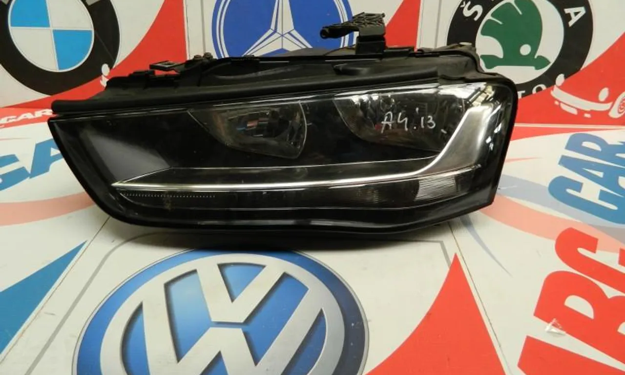 Far stanga AUDI A4 B8 2007-2017