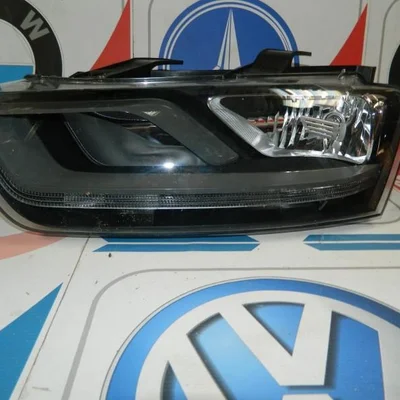 Far stanga AUDI Q3 2011-2020, vedere frontata