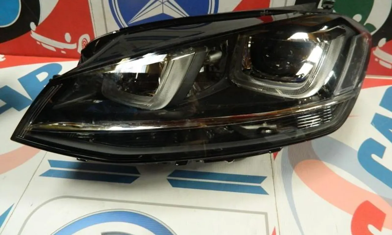 Far stanga Bi-Xenon Led VOLKSWAGEN GOLF ALLTRACK VII Variant 2014-2020