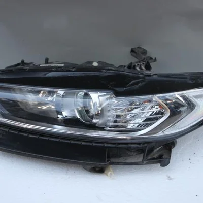 Far stanga FORD MONDEO V 2014-2026 DS73-13W030-BE, vedere frontata