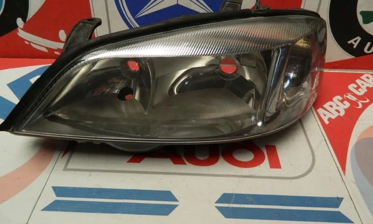 Far stanga OPEL ASTRA G CLASSIC Caravan 2004-2009