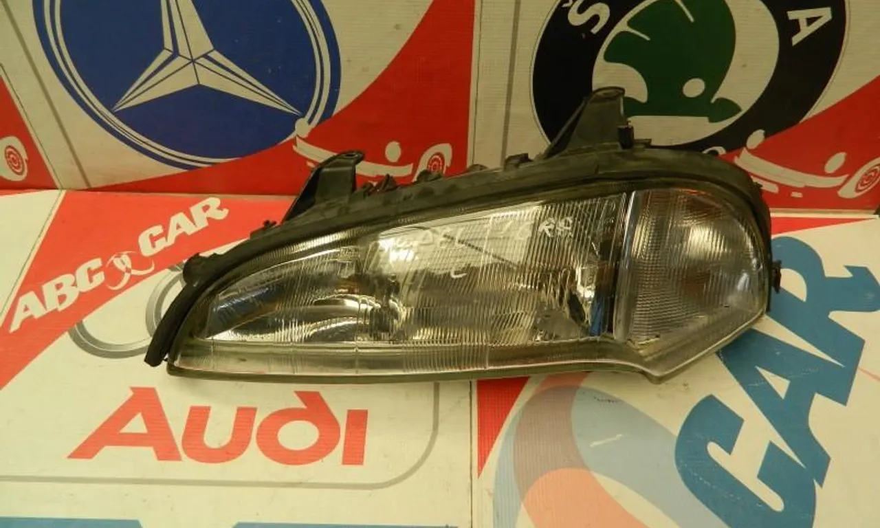 Far stanga OPEL TIGRA 1994-2000