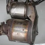 Filtru de particule AUDI Q5 2016-2026 04L131669H, vedere frontata