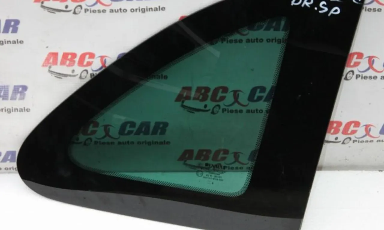 Geam fix caroserie dreapta spate RENAULT CLIO III 2005-2014