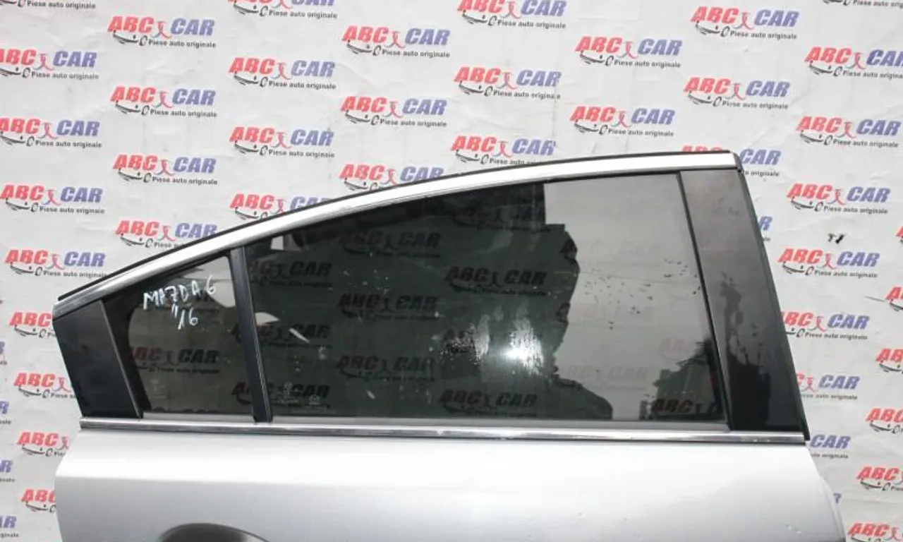Geam fix usa dreapta spate MAZDA MPV III 2006-null