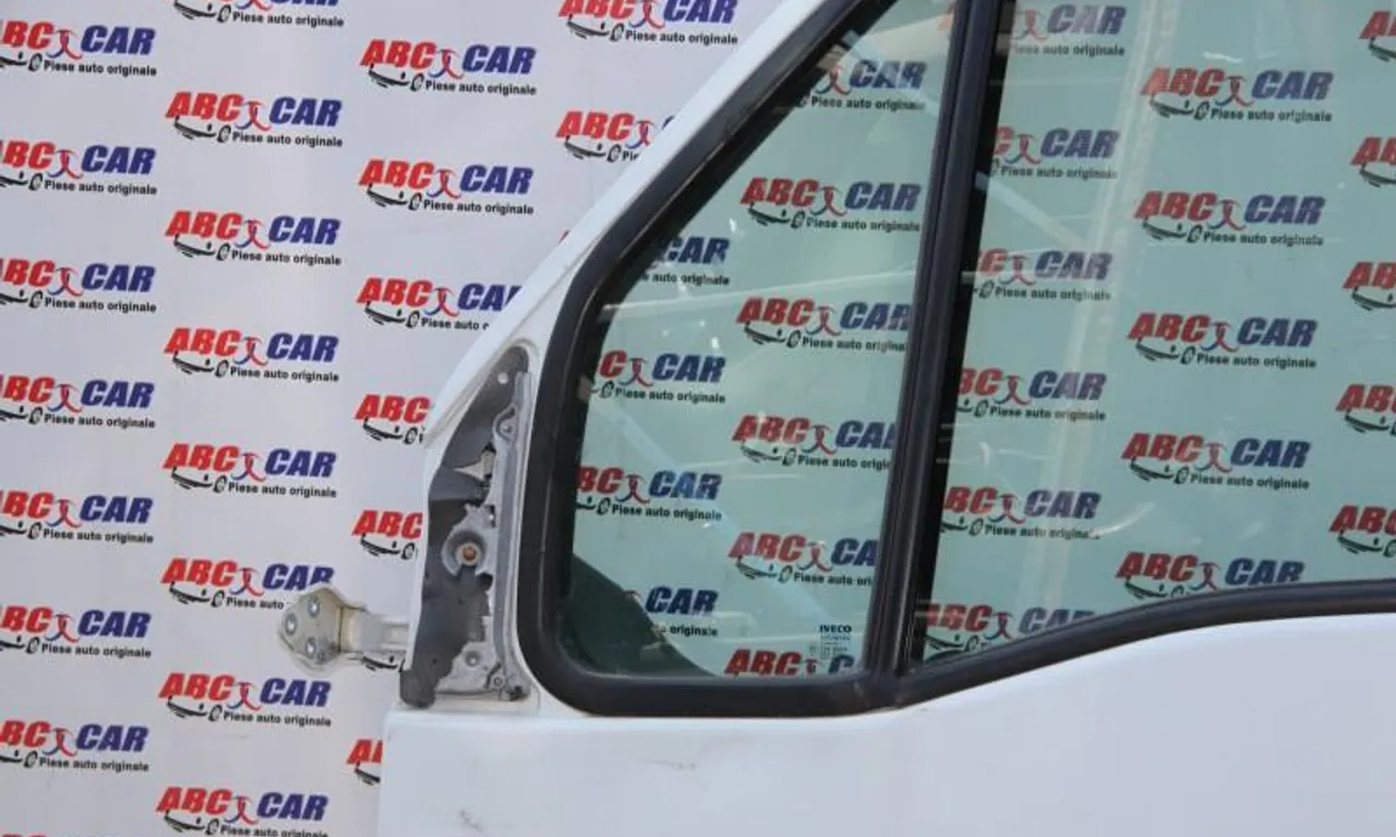 Geam fix usa stanga fata IVECO DAILY IV bus 2006-2016