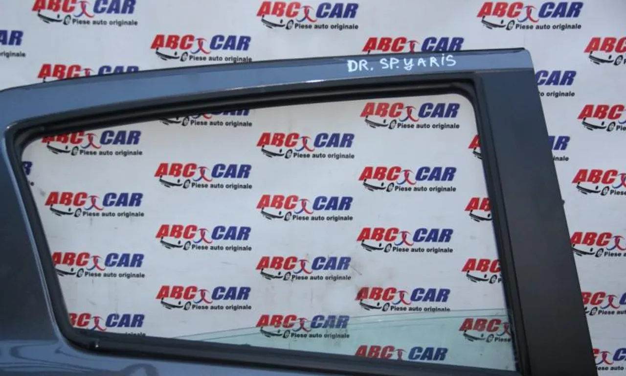 Geam mobil usa dreapta spate TOYOTA YARIS 2013-null