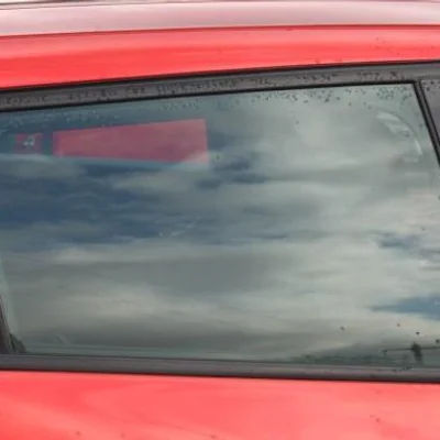 Geam usa culisabil spate RENAULT CLIO IV 2012-2021, vedere frontata