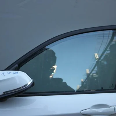 Geam usa culisabil stanga fata BMW 1 2011-2019, vedere frontata