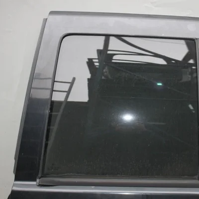 Geam usa culisabil stanga spate JEEP GRAND CHEROKEE II 1998-2005, vedere frontata