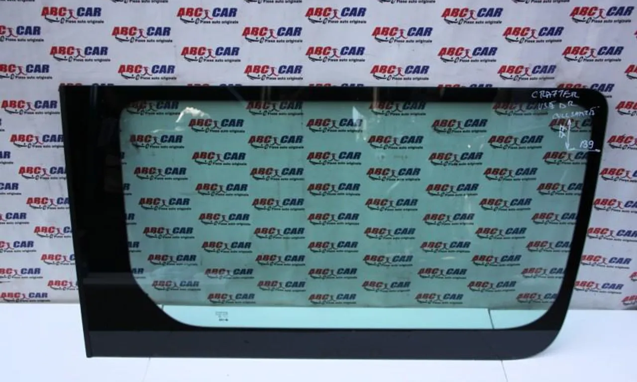 Geam usa laterala dreapta culisanta VOLKSWAGEN CRAFTER 30-35 bus 2006-2016