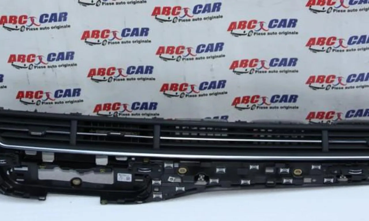 Grila aer bord centrala AUDI Q7 2015-null