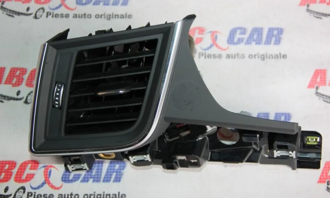 Grila aer bord stanga AUDI Q5 2016-null