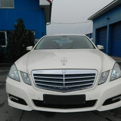 Grila bara fata MERCEDES E-CLASS 2009-2016, vedere frontata