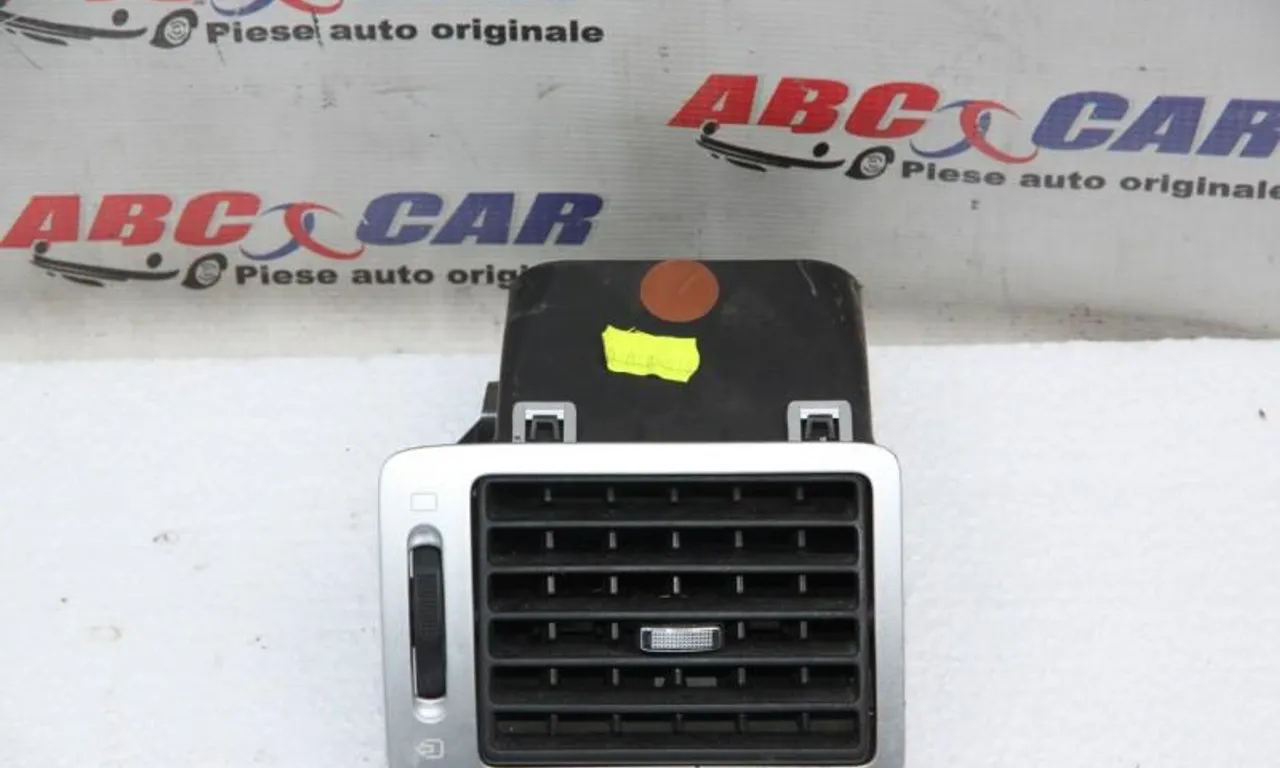 Grilaj ventilatie stanga PEUGEOT 307 2000-2012