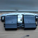 Grile ventilatie mijloc fata MERCEDES CLS 2017-2026 A2188300764, vedere laterala