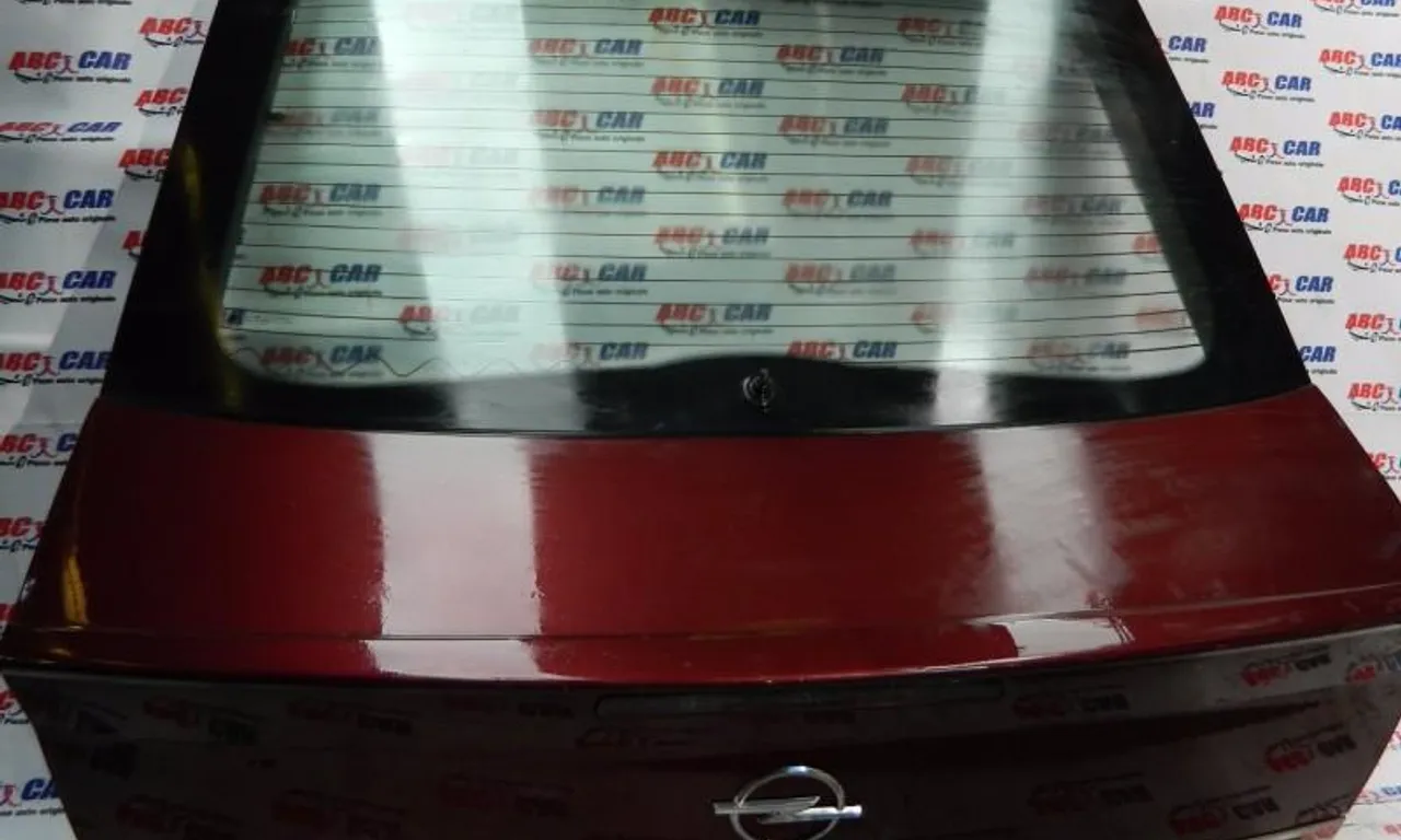 Haion cu luneta OPEL VECTRA C GTS 2002-2009