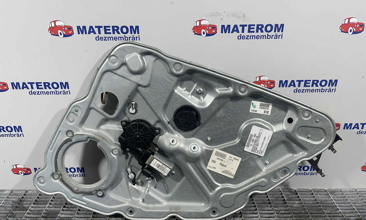 MACARA USA SPATE DREAPTA ALFA ROMEO 159 2005-2012