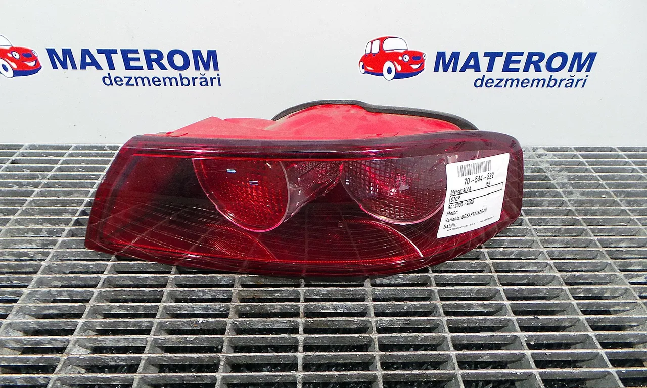 STOP DREAPTA ALFA ROMEO 159 2005-2012