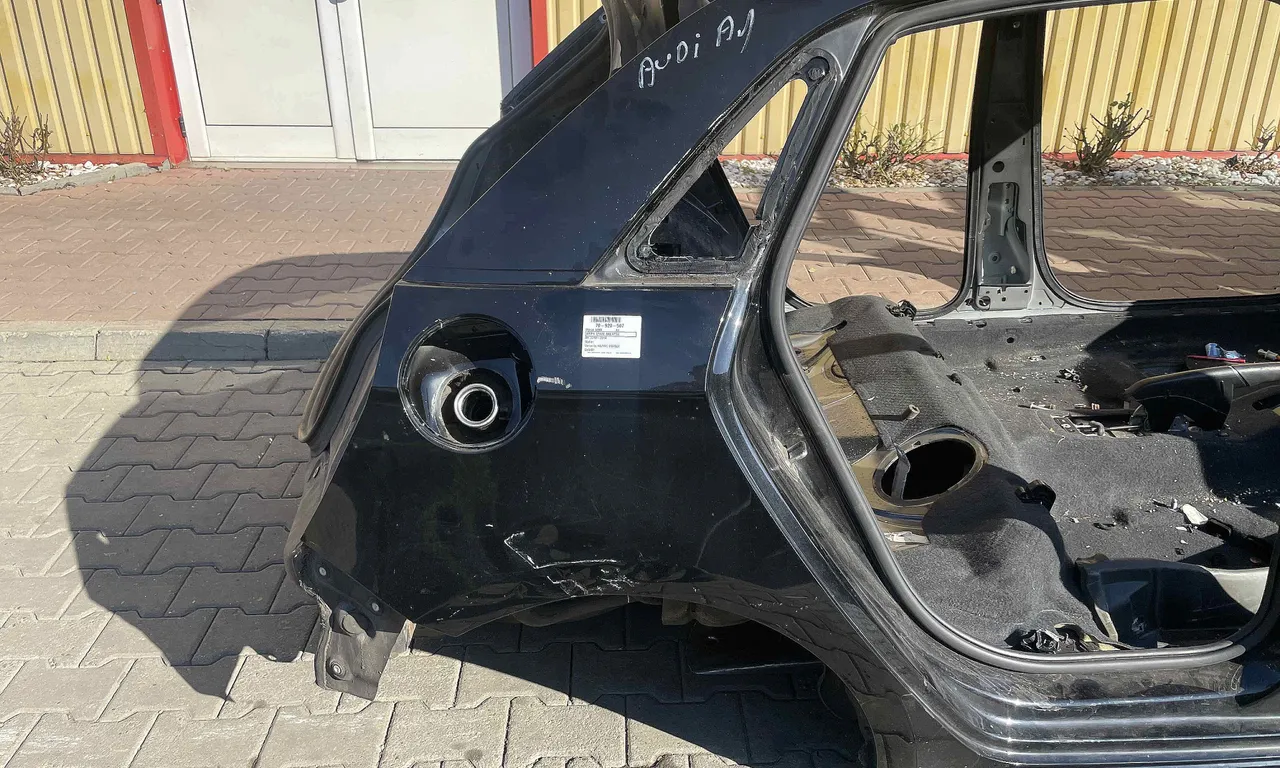 ARIPA SPATE DREAPTA AUDI A1 2010-2019