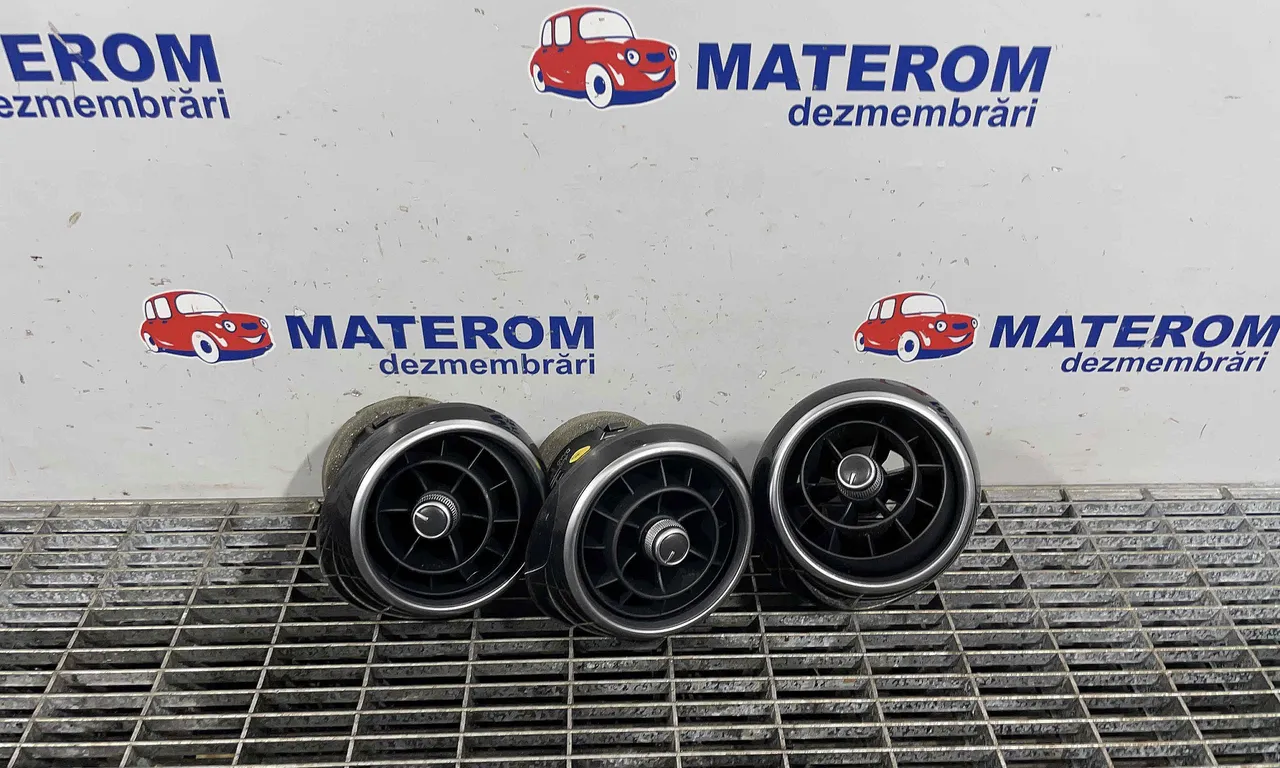 GRILA BORD AUDI A1 2010-2019